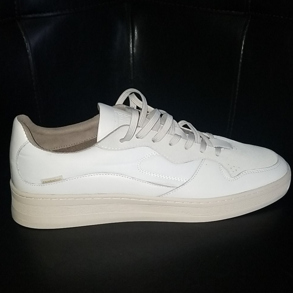 North Star Canada shoe.